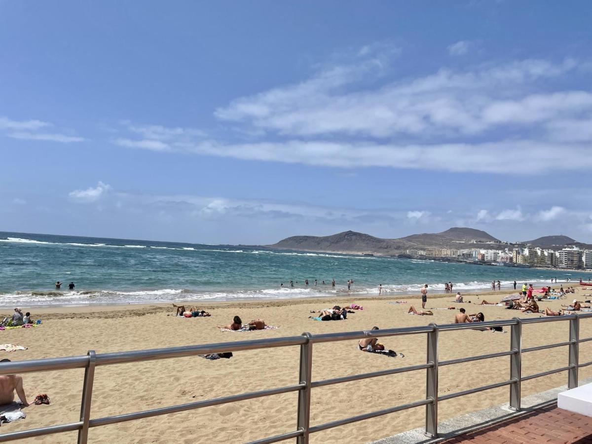 Homeforguest Apartamento Con Vistas A Las Canteras Las Palmas Buitenkant foto